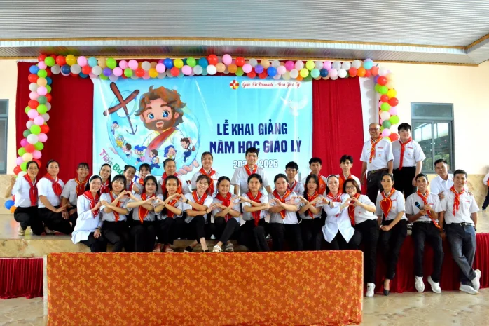 Giáo Xứ Đa Minh (Bảo Lộc) Khai Giảng Năm Học Giáo Lý 2025 – 2026