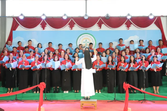 Hoan Ca Mừng Giáng sinh: Ngày Truyền Thống Của Các Ca Đoàn Giáo Hạt Đơn Dương