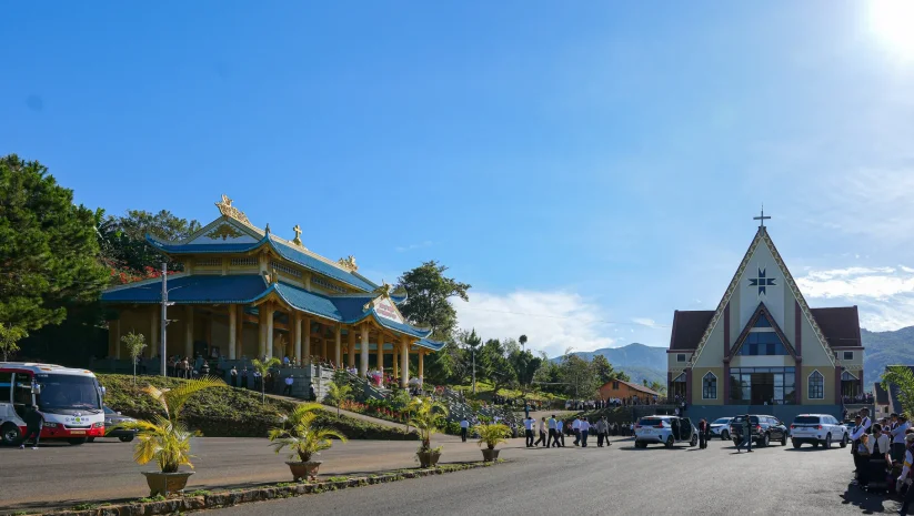 Giáo Xứ Kala (Di Linh) Hân Hoan Mừng Lễ Tạ Ơn Và Khánh Thành Quần Thể Mục Vụ