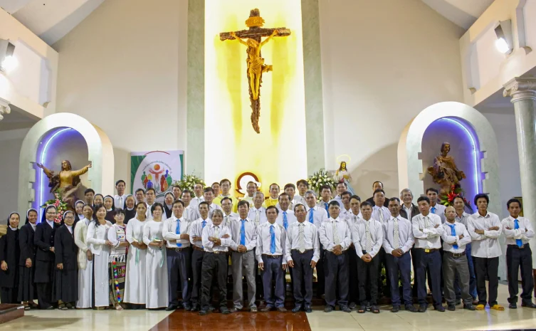 Giáo Xứ La Vang (Giáo Hạt Bảo Lộc): Lễ Ra Mắt Hội Đồng Giáo Xứ Mới