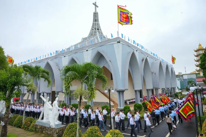 Hội Đồng Giáo Xứ – Giáo Hạt Bảo Lộc Mừng Lễ Bổn Mạng