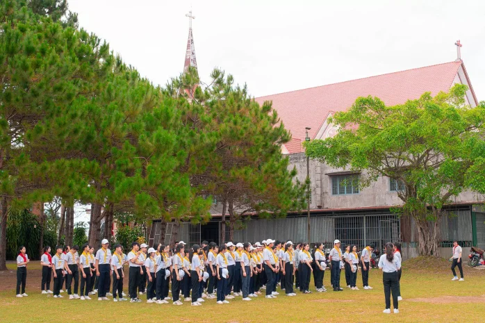 Thiếu Nhi Thánh Thể – Hiệp Đoàn Phaolô – Giáo Hạt Bảo Lộc Họp Bạn Tông Đồ Đội Trưởng Ngành Nghĩa Sĩ