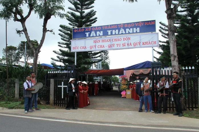 Thánh Lễ Tạ Ơn: Thiết Lập Giáo Xứ Tân Thành – Giáo Hạt Đức Trọng Và Bổ Nhiệm Cha Quản Xứ Tiên Khởi