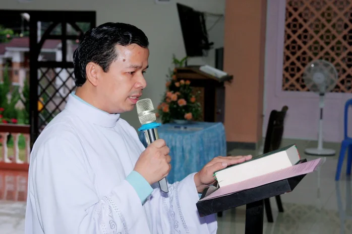 Giáo Xứ Liên Khương – Giáo Hạt Đức Trọng: Nghi Thức Nhậm Chức Quản Xứ