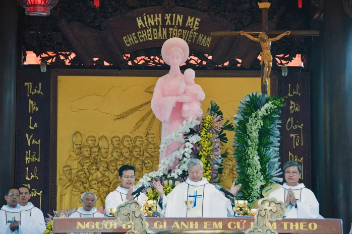 Trung tâm Thánh Mẫu La Vang – Giáo hạt Bảo Lộc: Ngày Hành hương 13/08/2024