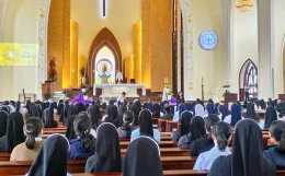 Ngày Sinh Hoạt Gia Đình Liên Tu sĩ Giáo Hạt Bảo Lộc