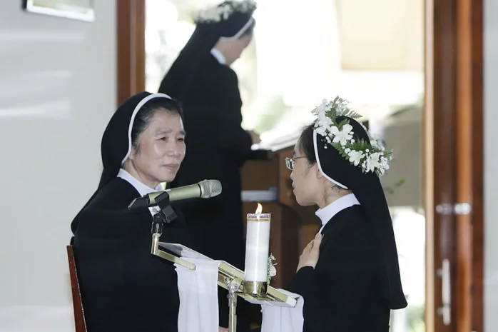 Lễ Khấn Trọn Đời – Dòng Mến Thánh Giá Đà Lạt 08/06/2022