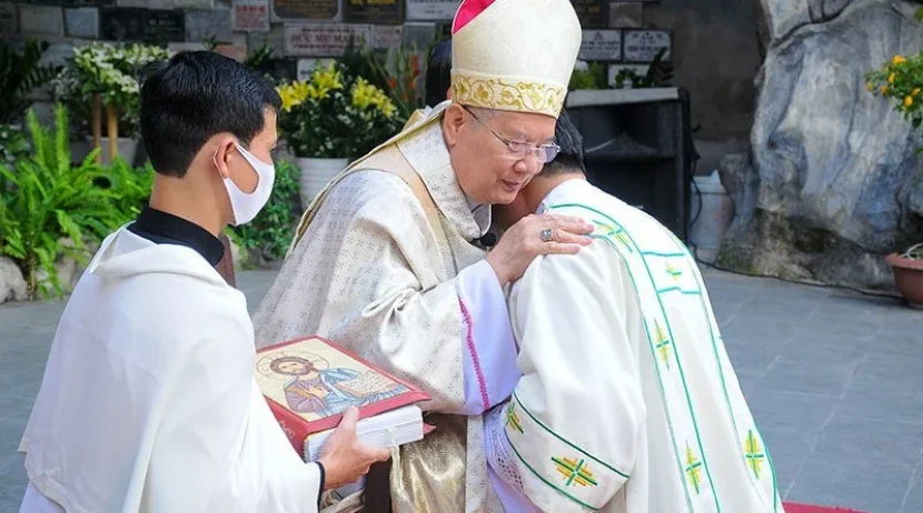 TRAO – PHONG – TRUYỀN