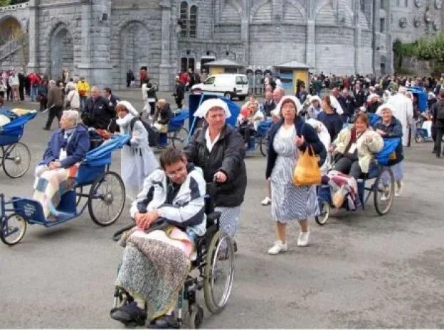 Sứ Điệp Của Đức Thánh Cha Phan-xi-cô Nhân Ngày Quốc Tế Bệnh Nhân 2015