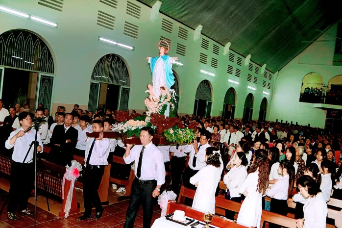 Giáo Xứ Tân Hà (Bảo Lộc): Thánh Lễ Mừng Kính Đức Mẹ Hồn Xác Lên Trời