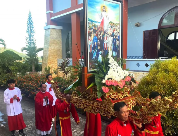 Giáo Xứ Tân Văn (Đức Trọng) Mừng Lễ Bổn Mạng: Các Thánh Tử Đạo Việt Nam