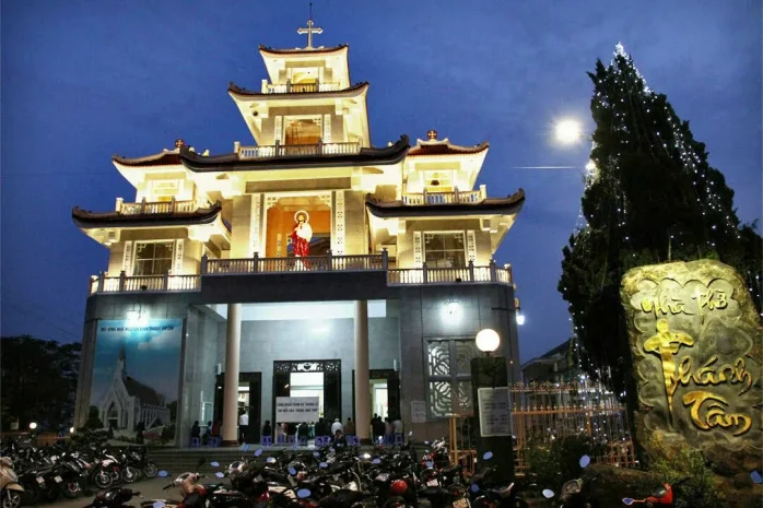 Giáo Xứ Thánh Tâm Lộc Tiến (Bảo Lộc) Mừng Lễ Bổn Mạng