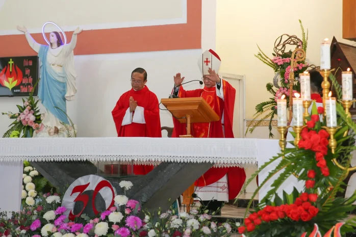 Giáo Xứ Thạnh Mỹ (Hạt Đơn Dương): Thánh Lễ Ban Bí Tích Thêm Sức Và Mừng Kỷ Niệm 30 Năm Cung Hiến Nhà Thờ