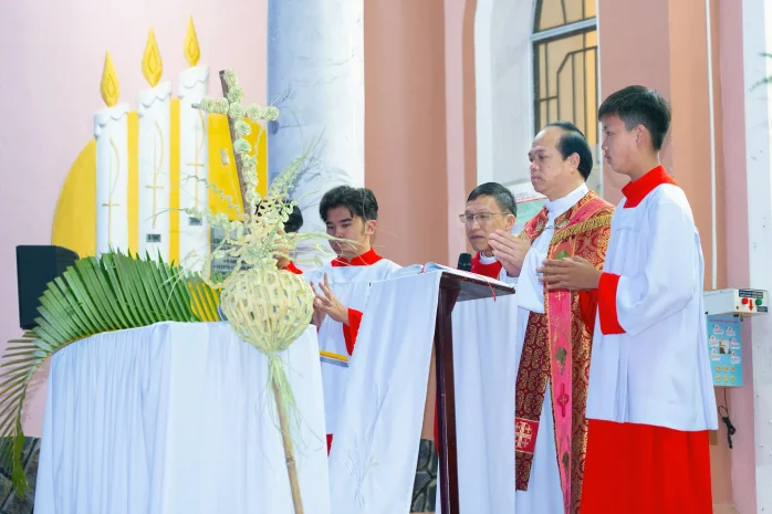 Lễ Lá Tại Giáo Xứ Thánh Mẫu (Đà Lạt)