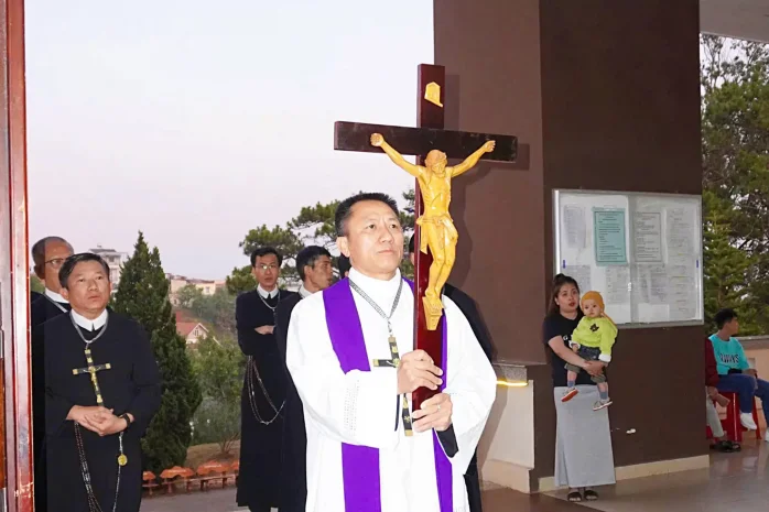 Giáo Xứ Tùng Lâm Đà Lạt Khai Mạc Tuần Đại Phúc Lần Thứ 2 (22 – 28/03/2025)