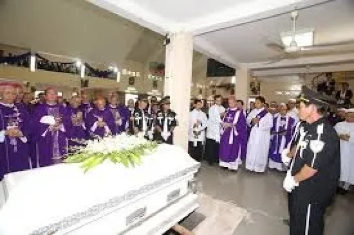 TẪN LIỆM HAY TẨM LIỆM?