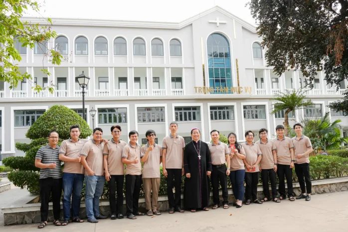 Tông Đồ It – Niềm Vui Được Dấn Thân Cho Chúa Trong Lòng Giáo Hội