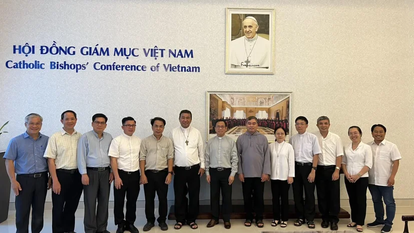 ỦY BAN KINH THÁNH VÀ BẢN DỊCH CỰU ƯỚC